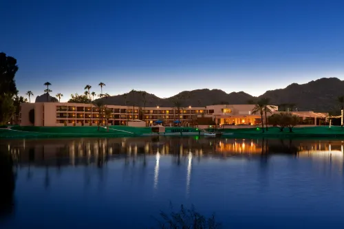 The McCormick Scottsdale - parkir
