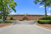 Extended Stay America Suites - Raleigh - Cary - Harrison Ave - 2-Star