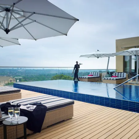 Southern Sun Hyde Park Sandton