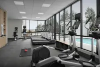 Fairfield by Marriott Inn & Suites Paris - parking