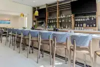 Hilton Garden Inn Sarasota-Bradenton Airport - bar