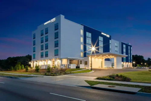 SpringHill Suites Beaufort - parking