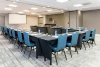 Four Points by Sheraton Ontario-Rancho Cucamonga - Parking