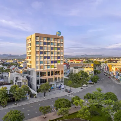 Tru by Hilton Tam Ky City Centre Hoteles cerca de Quang Nam University