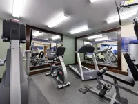 Hampton Inn & Suites by Hilton Calgary-University Northwest Hotels near Westbrook C Train