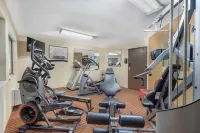 Quality Inn - Gym