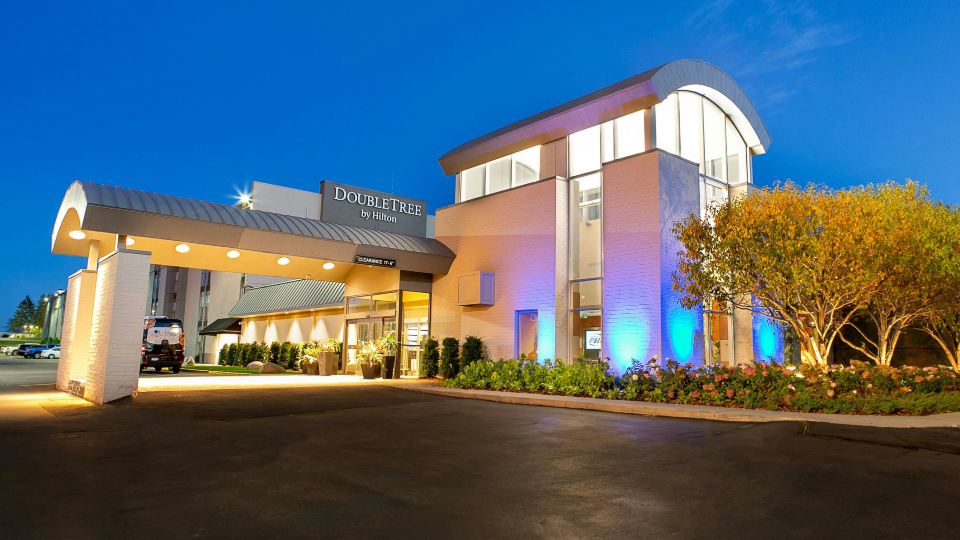DoubleTree by Hilton Roseville Minneapolis