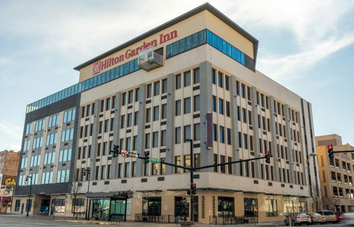 Hilton Garden Inn Wichita Downtown