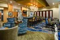 Hampton Inn & Suites Columbus - 2-Star