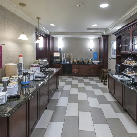 Hampton Inn & Suites Jackson