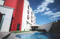 Hotel Colón Plaza Business Class - parking