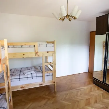 Hostel LakeBled