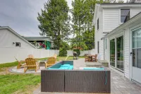 Downtown Retreat w/ Grill, Fire Pit & Wet Bar - Pet friendly