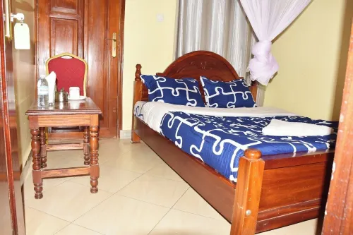 R ace hotel mbale - 2-Star
