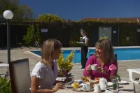 The Peninsula Hotel - piscina
