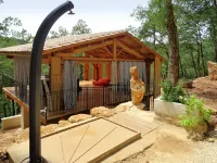 Le Chene Hotels in Blanquefort-sur-Briolance