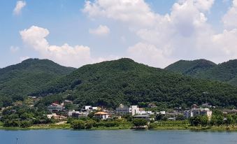 2. 돌체카사호텔..