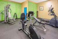 La Quinta Inn & Suites by Wyndham Midwest City - Tinker AFB - Gym