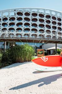 Gran cantidad vela director Hoteles en Klagenfurt G-Star Outlet desde 75EUR | Trip.com
