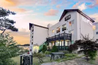 Gyeongju Insta Spa Pension
