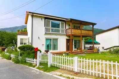Yangpyeong Healing Day Pension Отели рядом со станцией Yongmun Station