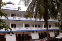V Sadana Lodge Hotels near Shri Gadi Chamundeshwari Devi Gudi