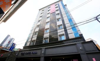 Hotel Yaja Sungshin Women's University Station