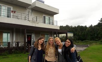 Seogwipo Stay A Little Longer Pension