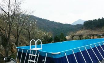 Gapyeong Cheongpyeong White Pension