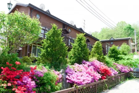 Hwaseong Jayeonsarang Pension