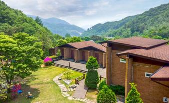 Yangpyeong Mountain Valley Pension