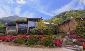 Yangpyeong Mountain Valley Pension