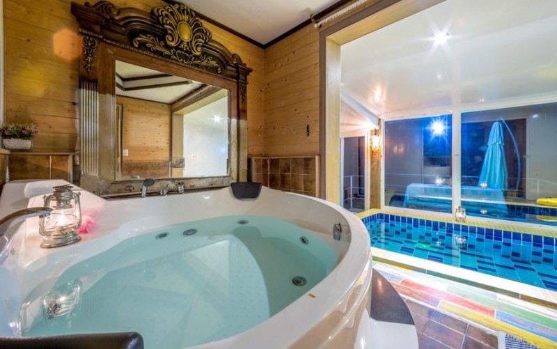 2. 풀빌라아쿠아밸리..