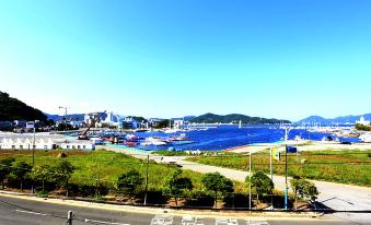Tongyeong Cobalt Blue Pension