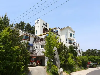 Pohang Small Happy Pension Hotel berhampiran Gyeongsangbuk-do Arboretum