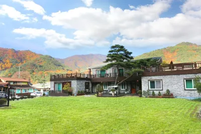 Muju Pine Tree House Pension Hotels near Deogyusan National Park