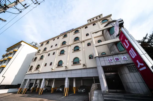 江陵 Nice Motel