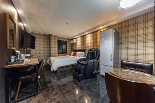 Pocheon Valt Hotel