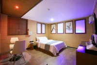 Pyeongtaek (Anjung) Hyu Hotels near The West Sea Protection Hall