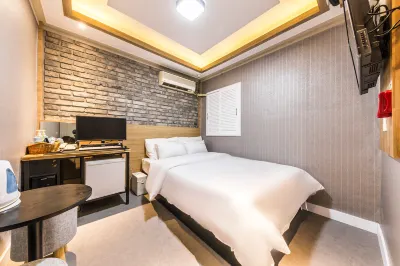 Yongsan Sharp Hotel Hotel di Seoul