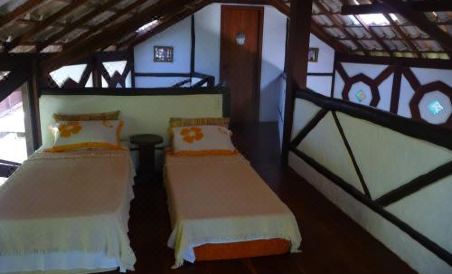 Shanti House - Housity