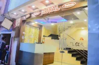 Hotel Royal Palace - 150 Meters from Mahakal Temple