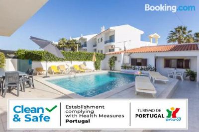 Outdoor Swimming Pool Apartments Salomé Photo