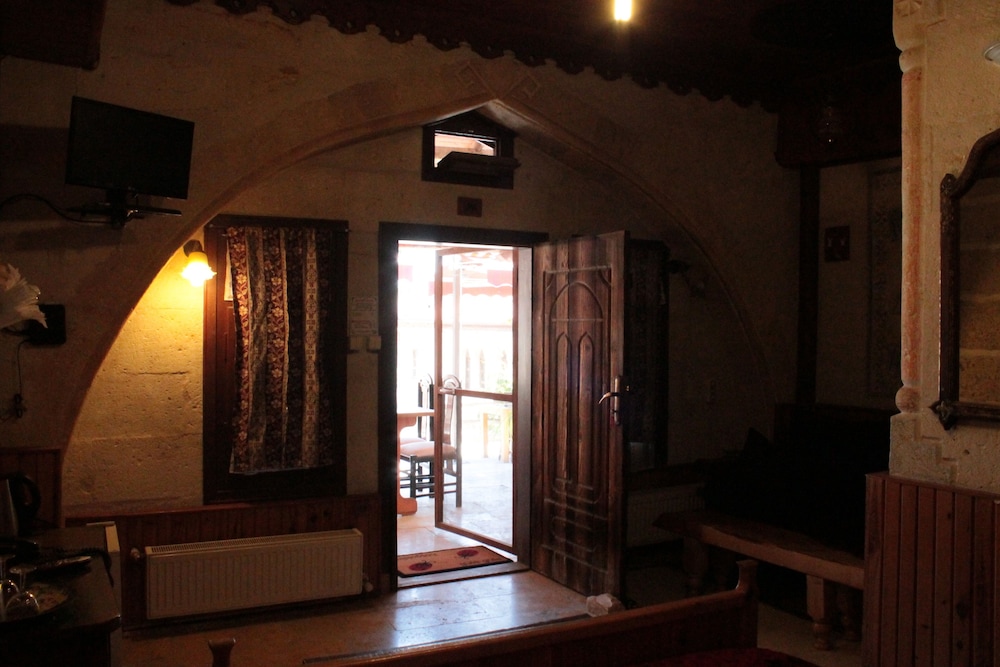 Tokmak Guest House