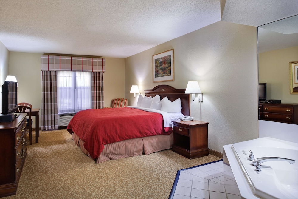 Country Inn & Suites by Radisson, Louisville South, KY