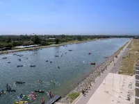 Apartamentos Playa de Castelldefels Hotele w: Castelldefels