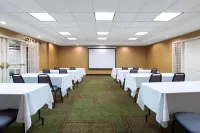 La Quinta Inn & Suites by Wyndham Denver Southwest Lakewood Hoteles en Littleton