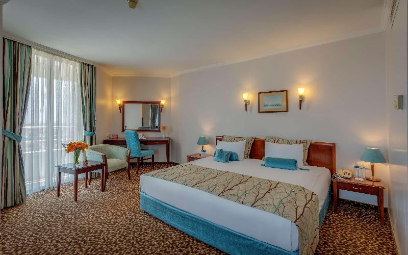 Best Western Plus Khan Hotel