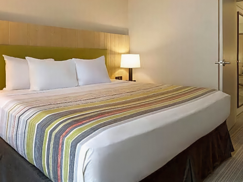 Country Inn & Suites by Radisson, Council Bluffs, IA