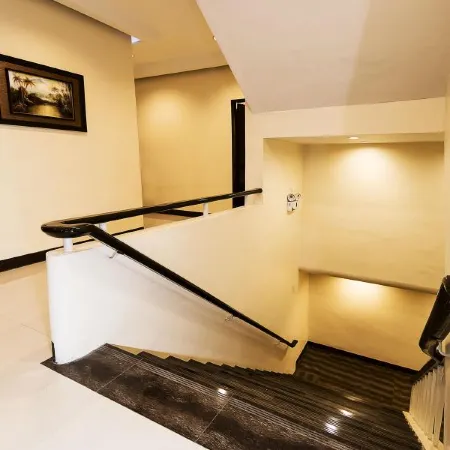 Winzelle Suites